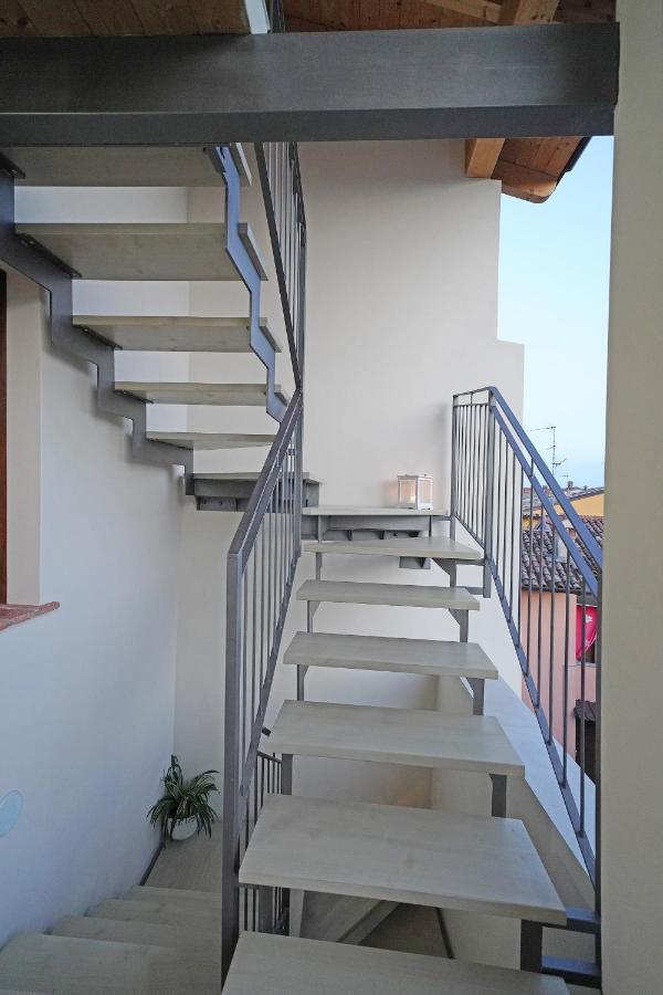 Apartments Villa Bougainville سان فيليتْشي ديل بيناكو المظهر الخارجي الصورة